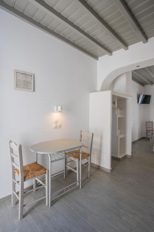 Guest house Zisis Agios Stefanos (Mykonos)